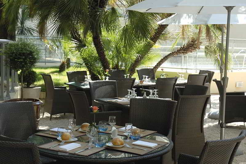 Hotel Oceania Le Metropole Montpellier Restaurant bilde